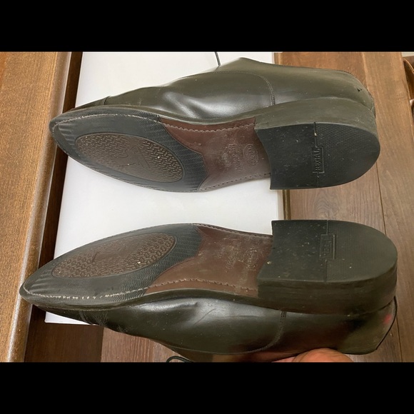 A pair of classic black Oxford by Regal. - Picture 6 of 7